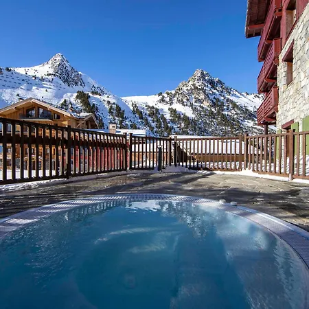 Duplex Ski-in/ski-out Avec Piscine, Jacuzzi Et Espace Bien-etre - Fr-1-686-34 Les Arcs (Savoie)