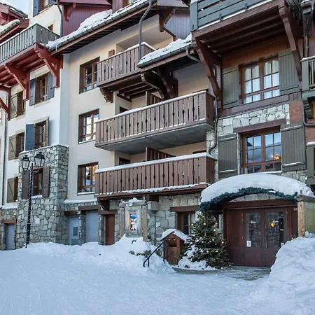 Lägenhet Duplex Ski-in/ski-out Avec Piscine, Jacuzzi Et Espace Bien-etre - Fr-1-686-34 *