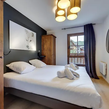 Lägenhet Duplex Ski-in/ski-out Avec Piscine, Jacuzzi Et Espace Bien-etre - Fr-1-686-34 *